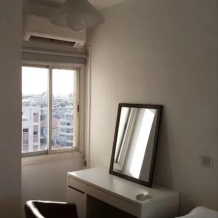 דירה Oceanic 2 Bed Next To The Beach לימסול