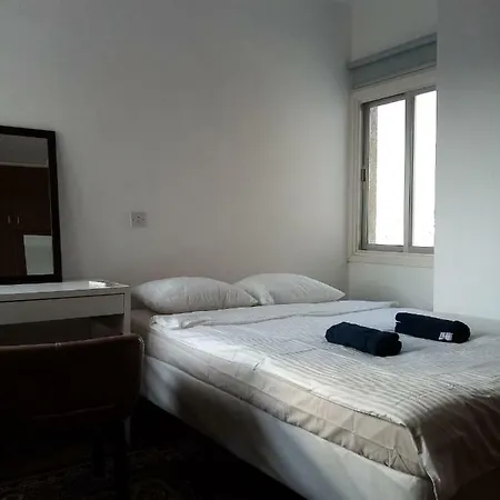 Oceanic 2 Bed Next To The Beach Λεμεσός
